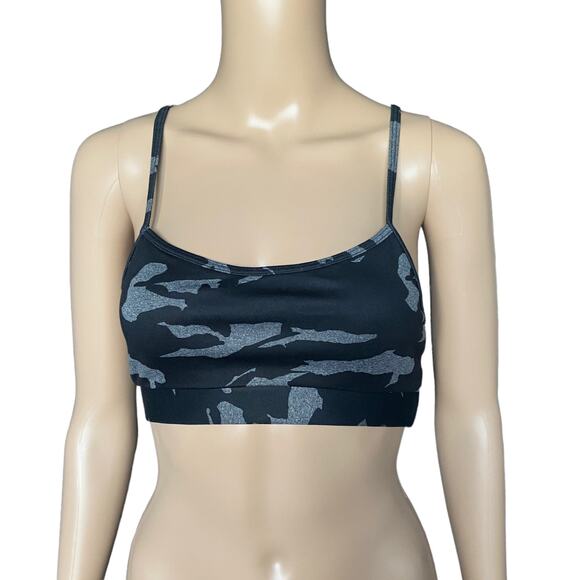 Monrow Camouflage Sport Bra Size XS - Picture 3 of 8